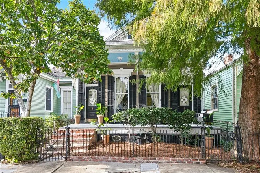 2515 Constance Street, New Orleans, LA 70130 - Image #2