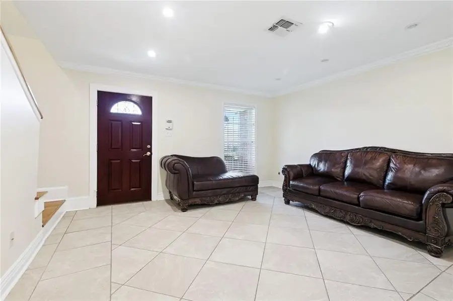 7670 Inlet Lane, New Orleans, LA 70128 - Image #2