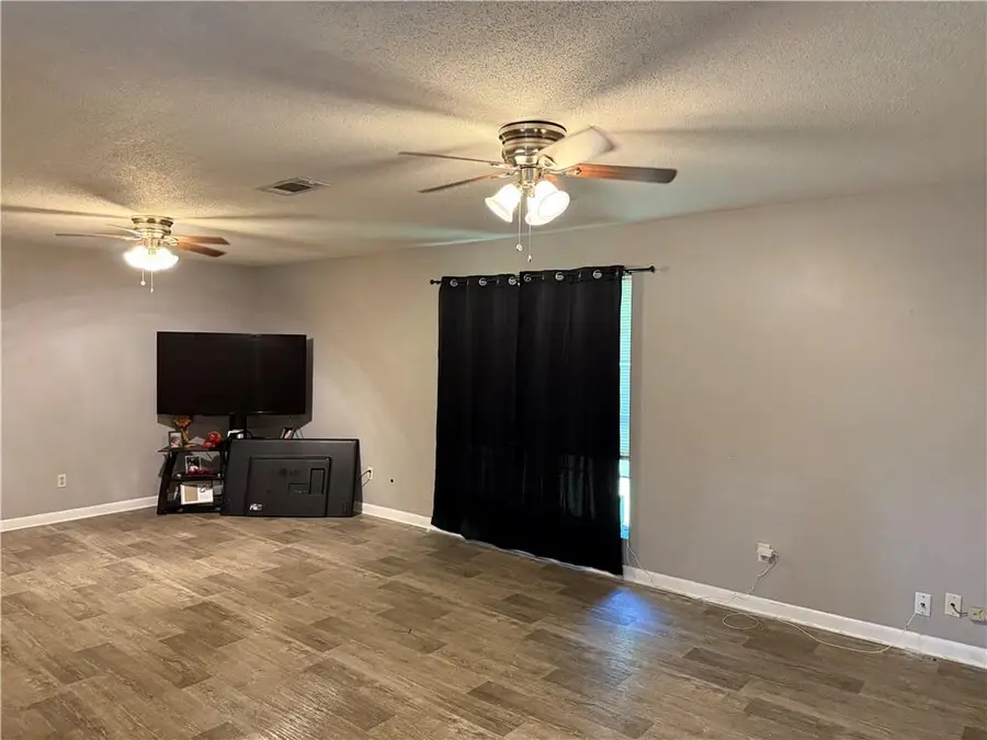 1510 W Lisa Lane, Oakdale, LA 71463 - Image #2