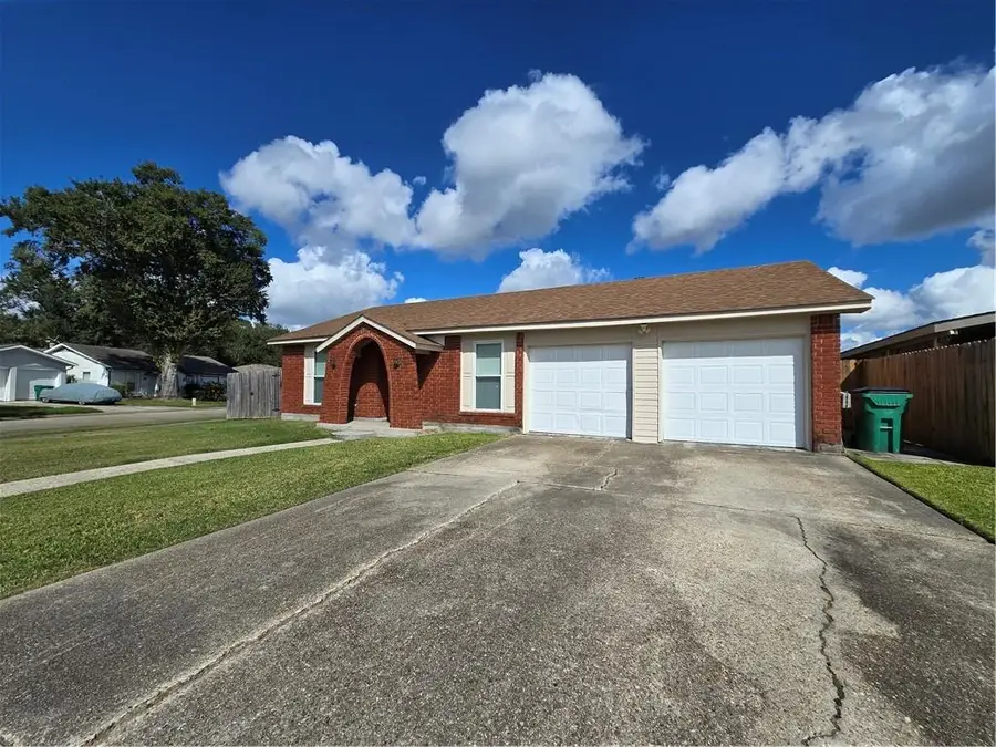 101 St James Drive, Gretna, LA 70056 - Image #2