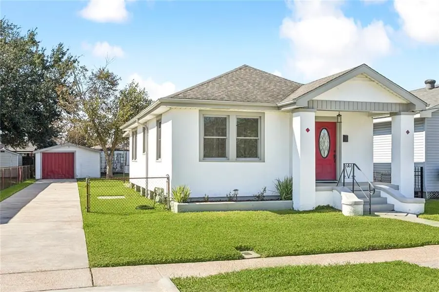 604 Macarthur Avenue, Harvey, LA 70058 - Image #2