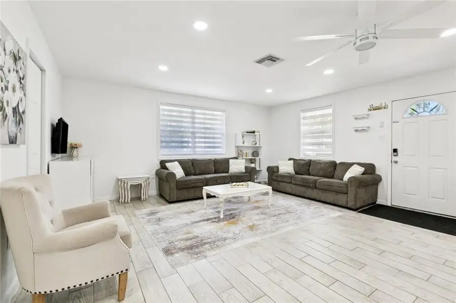 1015 Roselawn Street, Metairie, LA 70001 - Image #2