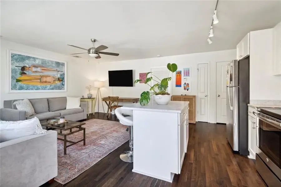 2833 St Charles Avenue #38, New Orleans, LA 70115 - Image #3