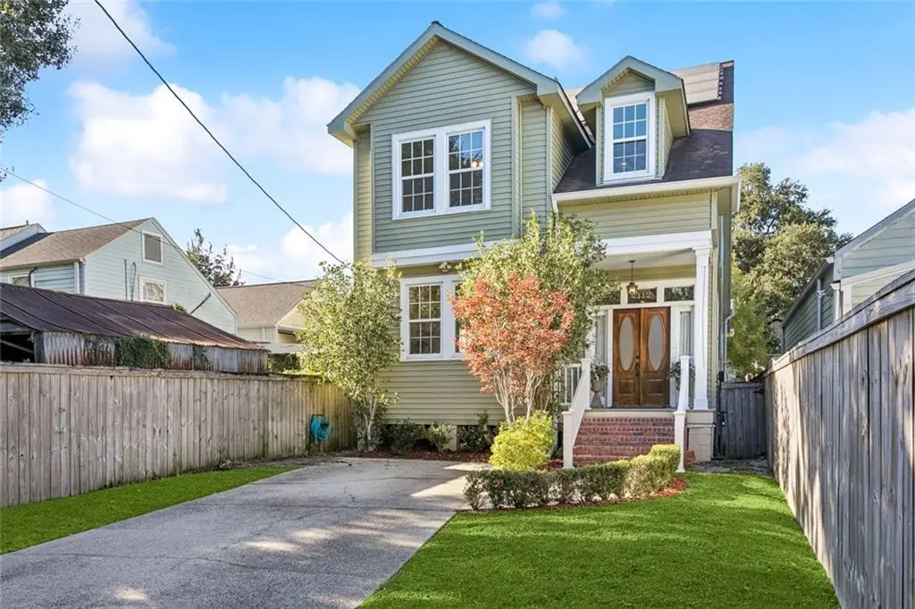 1112 Burdette Street, New Orleans, LA 70118 - Image #1