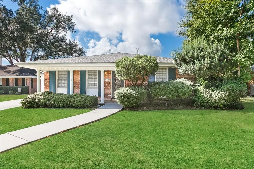 9424 Sharla Drive, River Ridge, LA 70123 - Image #1