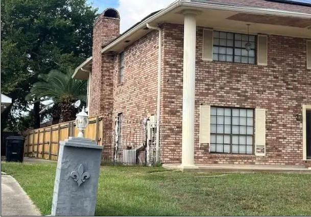 11037 Chaucer Street, New Orleans, LA 70127 - Image #2