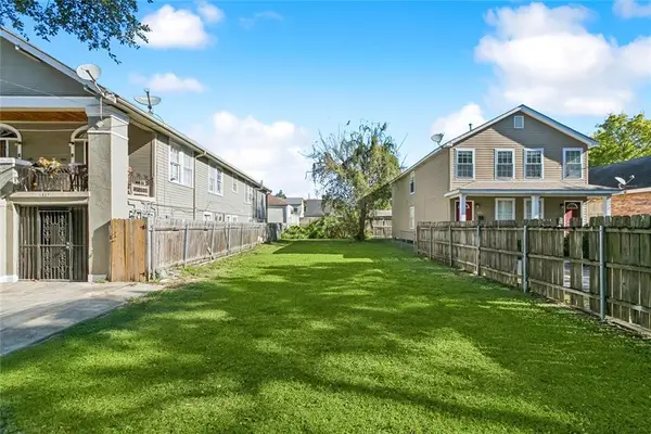 1823 Ursulines Avenue, New Orleans, LA 70116