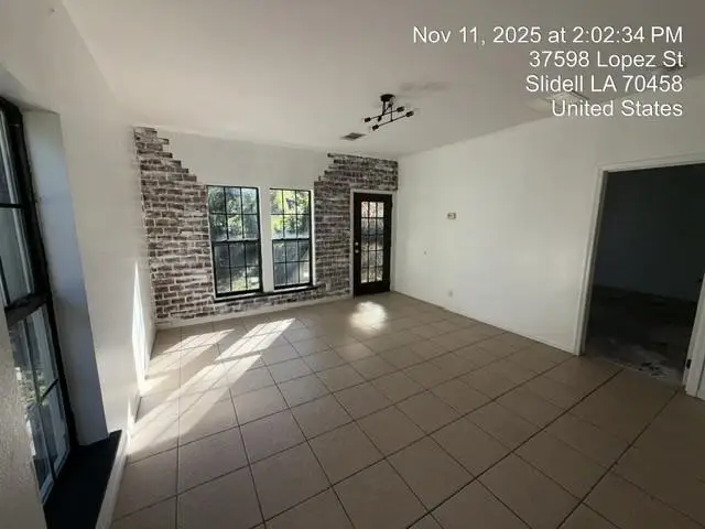 37598 Lopez Street, Slidell, LA 70458 - Image #2