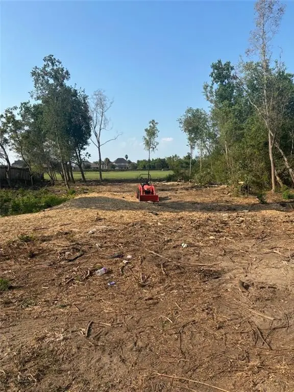 141 Horseshoe Bend, New Orleans, LA 70128