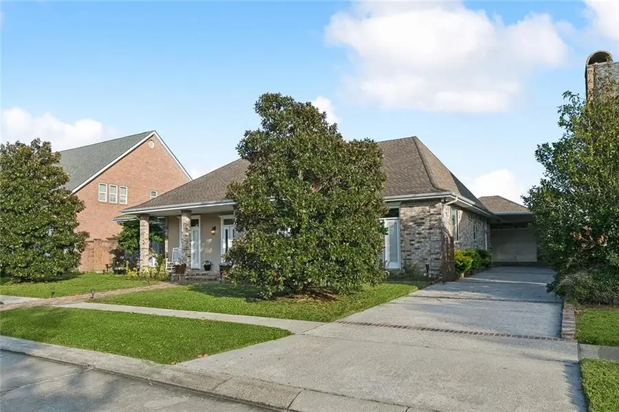 3721 Corinne Avenue, Chalmette, LA 70043 - Image #2