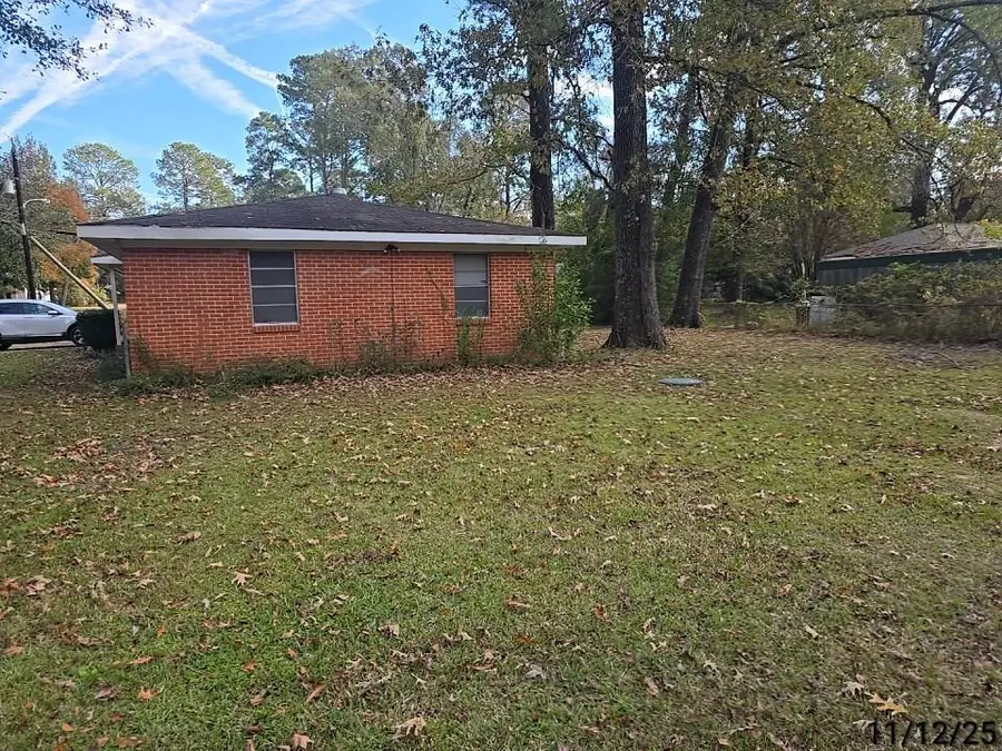 1525 Edwards Road, Pineville, LA 71360 - Image #2