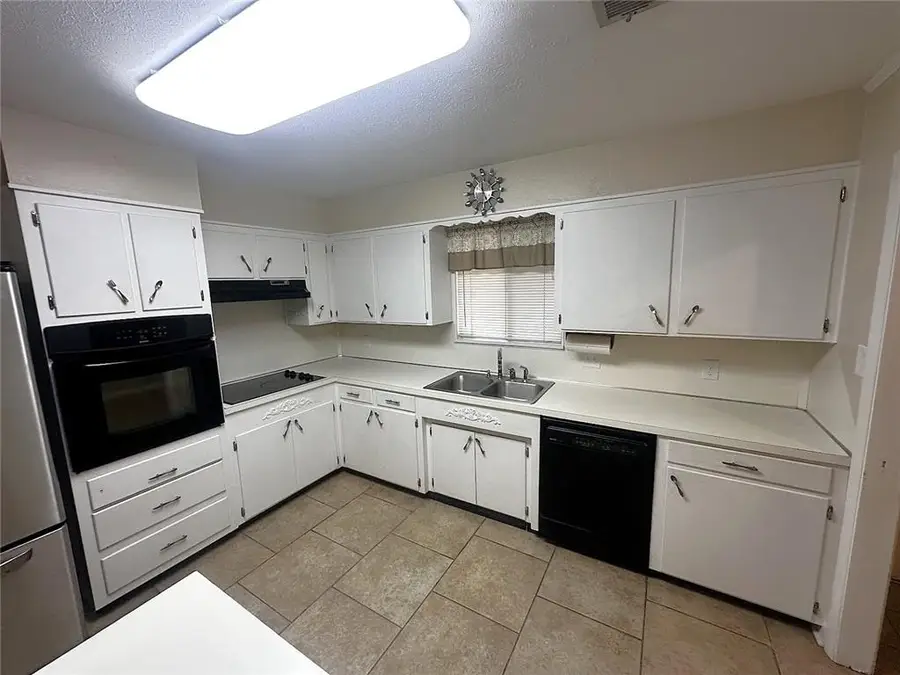 1587 Ridgecrest Drive, Slidell, LA 70458 - Image #3