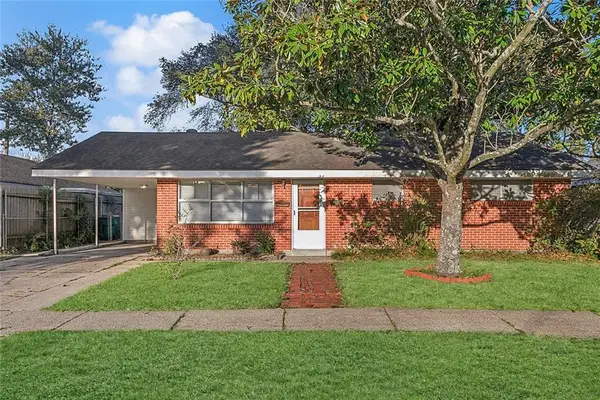 9929 Paula Drive, River Ridge, LA 70123