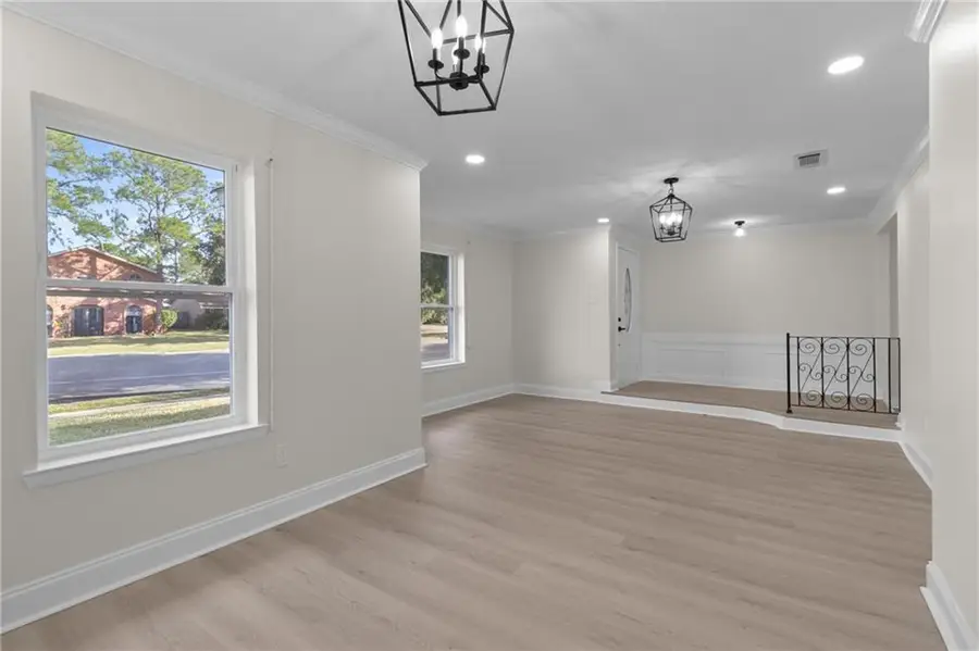 2147 Holiday Drive, New Orleans, LA 70131 - Image #3