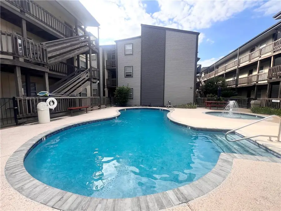2301 Edenborn Avenue #708, Metairie, LA 70001 - Image #2
