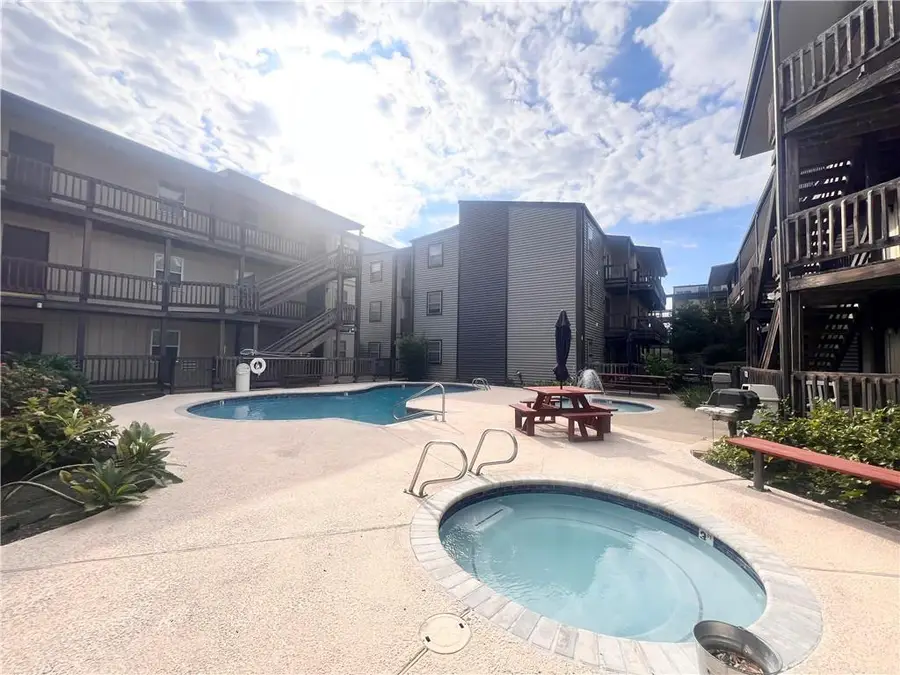 2301 Edenborn Avenue #708, Metairie, LA 70001 - Image #3