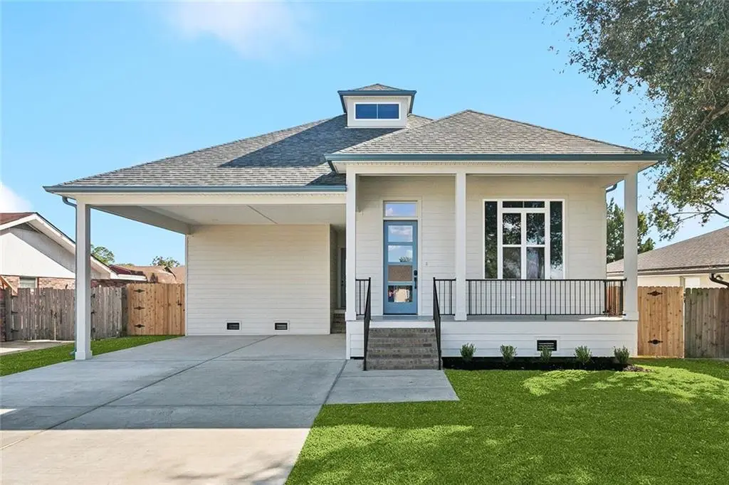 3509 Plaza Drive, Chalmette, LA 70043 - Image #1
