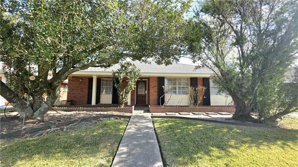 119 Donelon Drive, Harahan, LA 70123 - Image #1