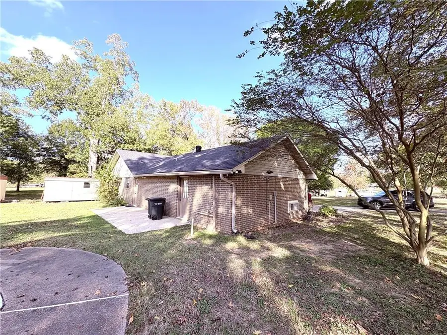 211 Big Island Loop, Deville, LA 71328 - Image #2