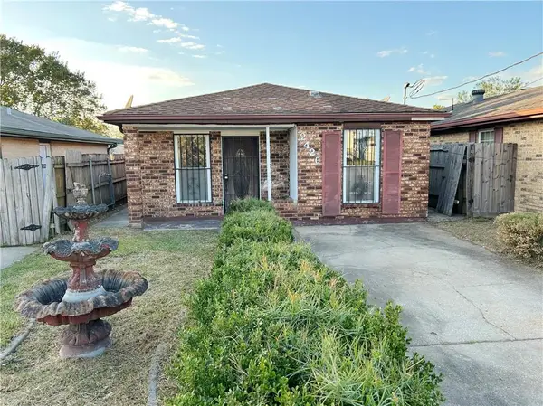 2420 Dubreuil Street, New Orleans, LA 70117