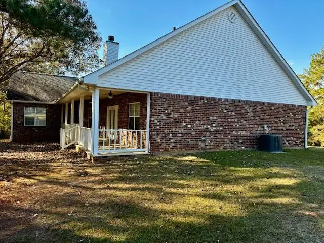 95 Ridgeland Drive, Carriere, MS 39426 - Image #3