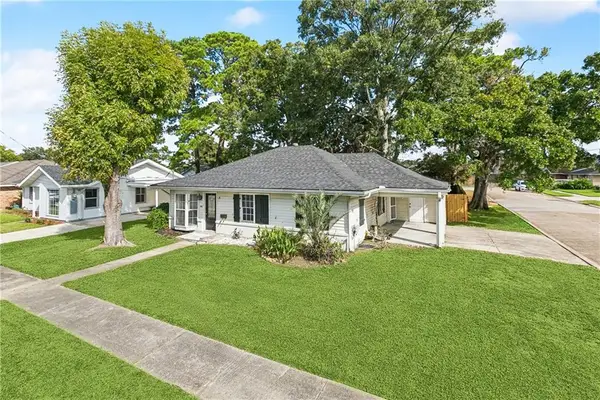 44 Tulip Drive, Gretna, LA 70053