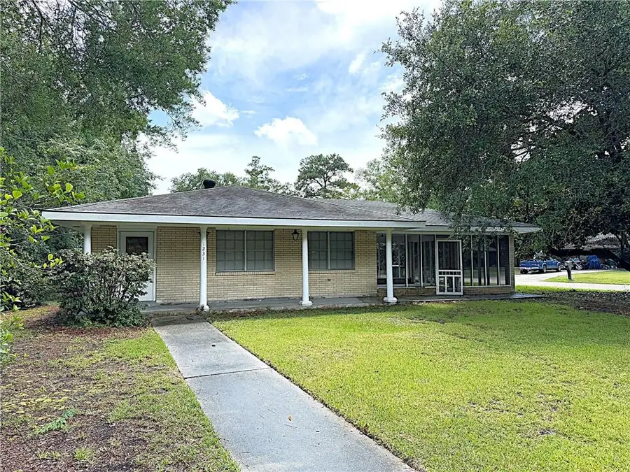 1231 Saint Scholastica Street, Slidell, LA 70458 - Image #2