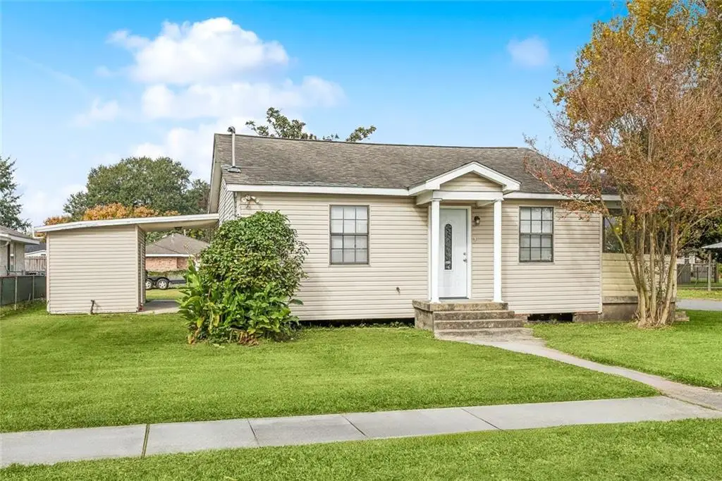 2136 E Beauregard Street, Chalmette, LA 70043 - Image #1
