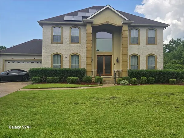 160 Oakmont Drive, New Orleans, LA 70128