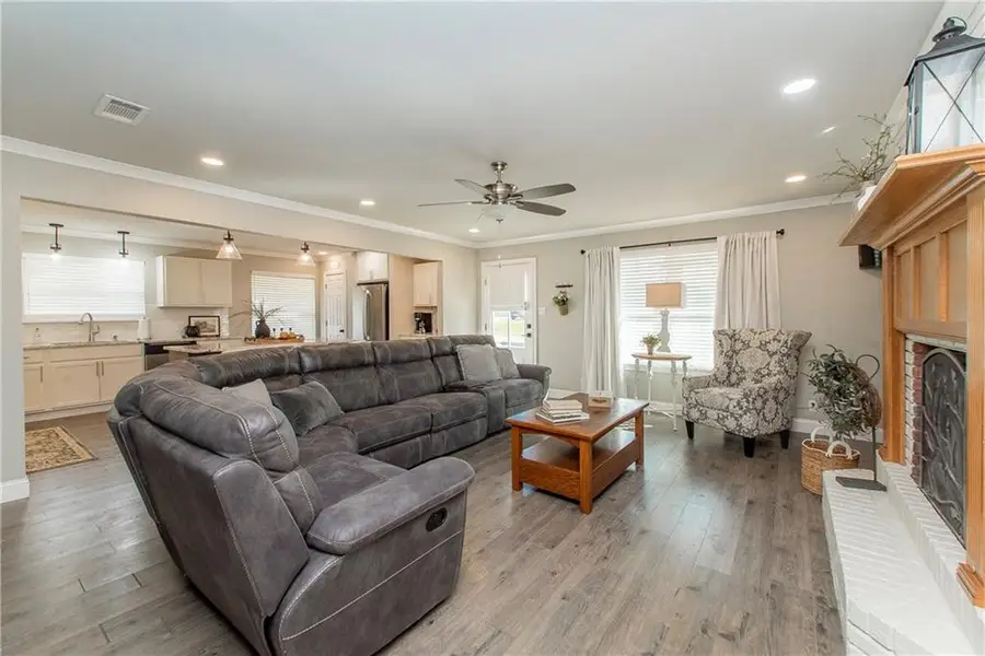 1302 E Westmoreland Road, Kentwood, LA 70444 - Image #2