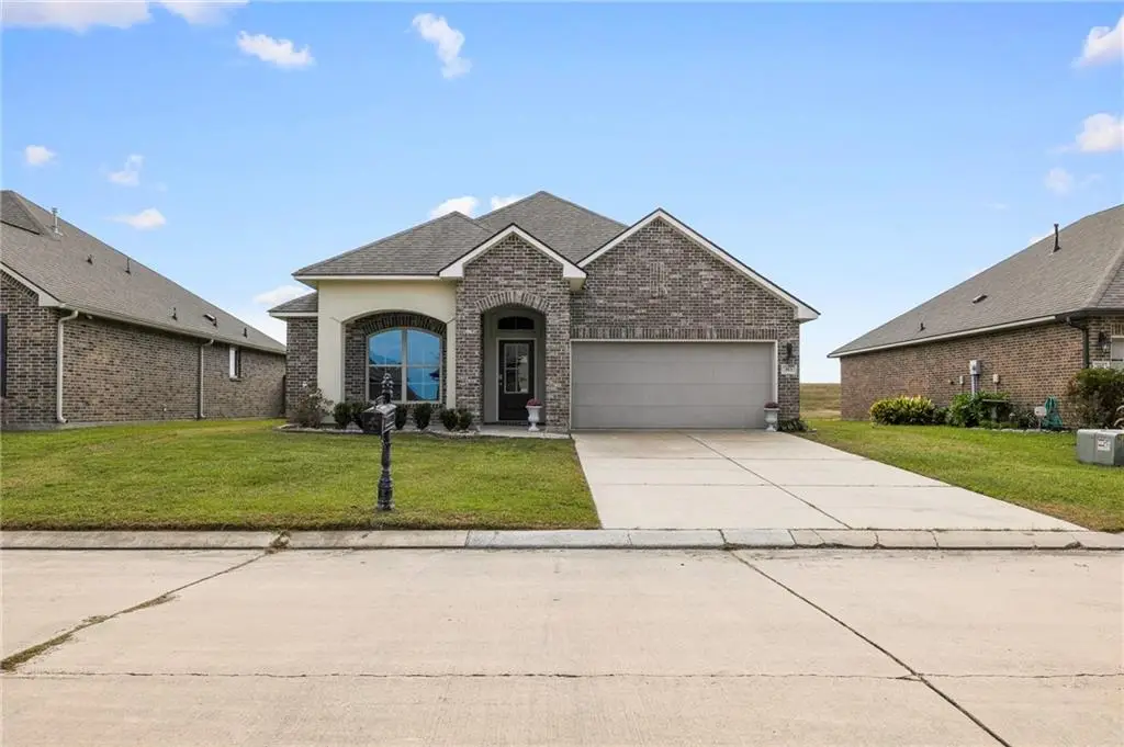 353 E Lake Drive, Slidell, LA 70461 - Image #1