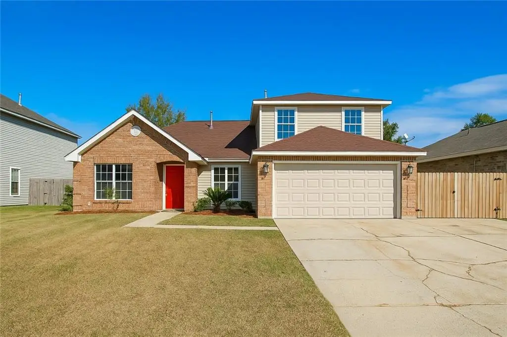 404 Creekside Court, Covington, LA 70435 - Image #1