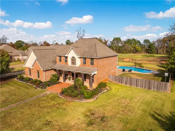 110 Columns Drive, Alexandria, LA 71303