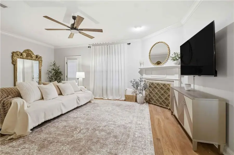 234 Lake Falls Drive, Pineville, LA 71360 - #3