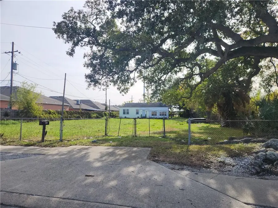 8146 Hayne Boulevard, New Orleans, LA 70126 - Image #2