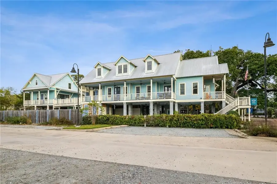 124 Lafitte St Street, Mandeville, LA 70448 - Image #2