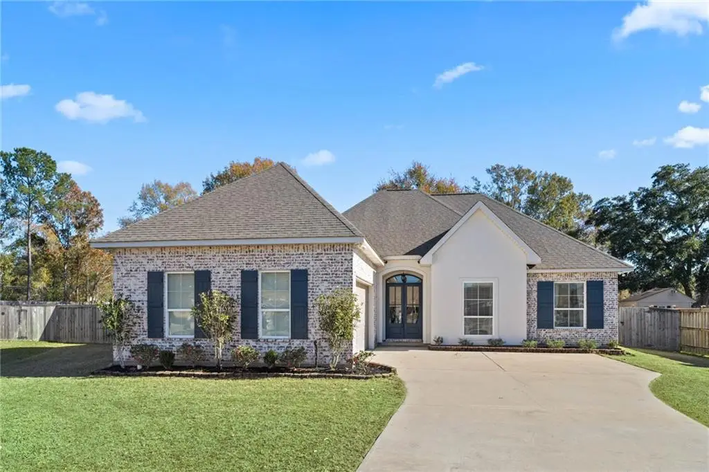 39724 Summer Lane, Ponchatoula, LA 70454 - Image #1