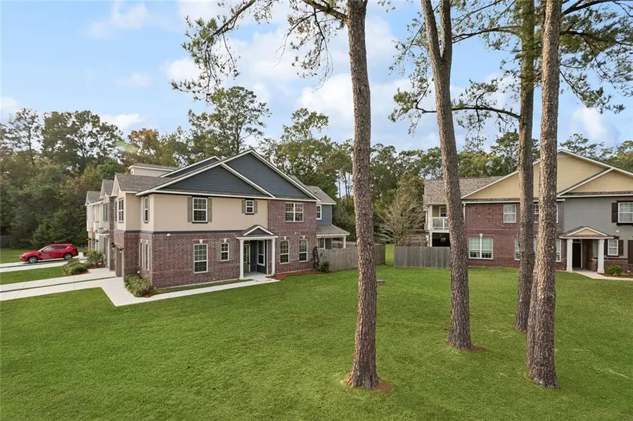 263 Snowy Egret Court #D, Madisonville, LA 70447 - Image #2