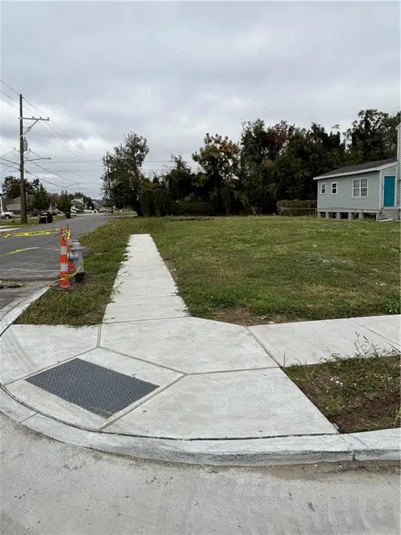 2143 Robin Street, New Orleans, LA 70122 - Image #2