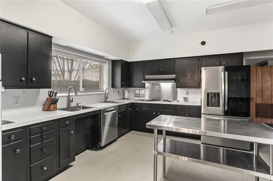 6561 Oakland Drive, New Orleans, LA 70118 - Image #3