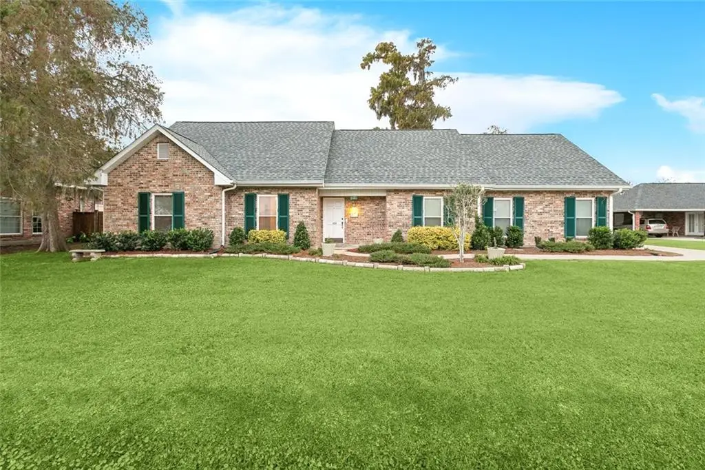 604 Willowdale Boulevard, Luling, LA 70070 - Image #1