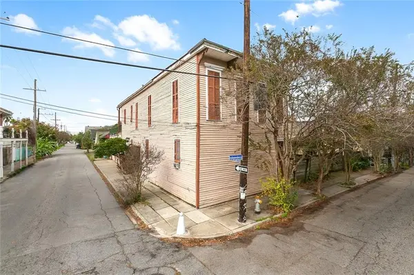 3619 21 Burgundy Street, New Orleans, LA 70117