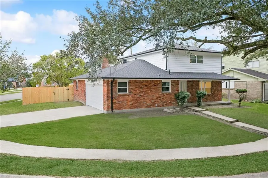 2000 Easter Lane, New Orleans, LA 70114 - Image #2