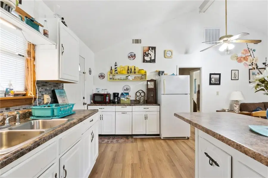 4254 1st Street, Bay Saint Louis, MS 39520 - #3