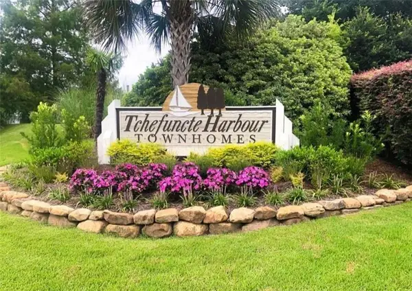 127 E Hwy 22 Highway #W-17, Madisonville, LA 70447