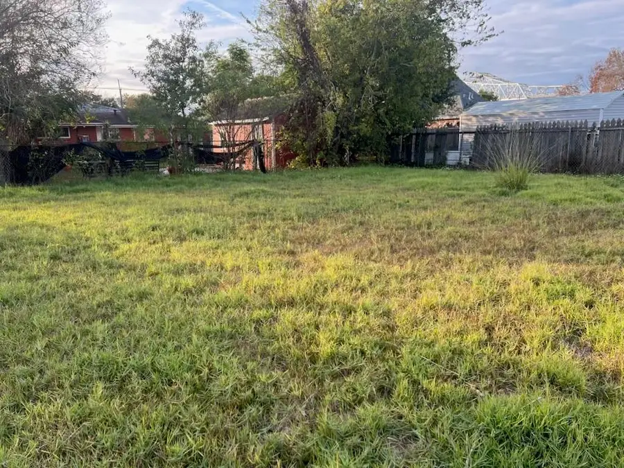 725 Carricox Street, Gretna, LA 70053 - Image #3