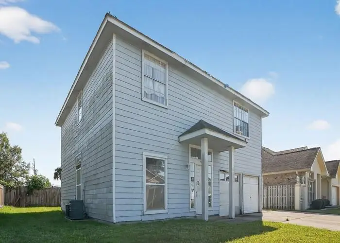 2121 Vineyard Lane, Harvey, LA 70058 - Image #2