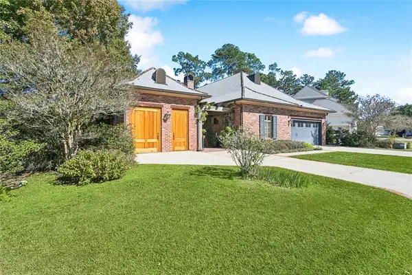 1 Wax Myrtle Lane, Covington, LA 70433