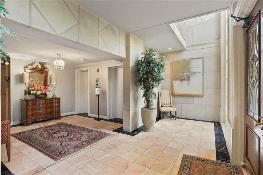3000 St Charles Avenue #211, New Orleans, LA 70115 - Image #2