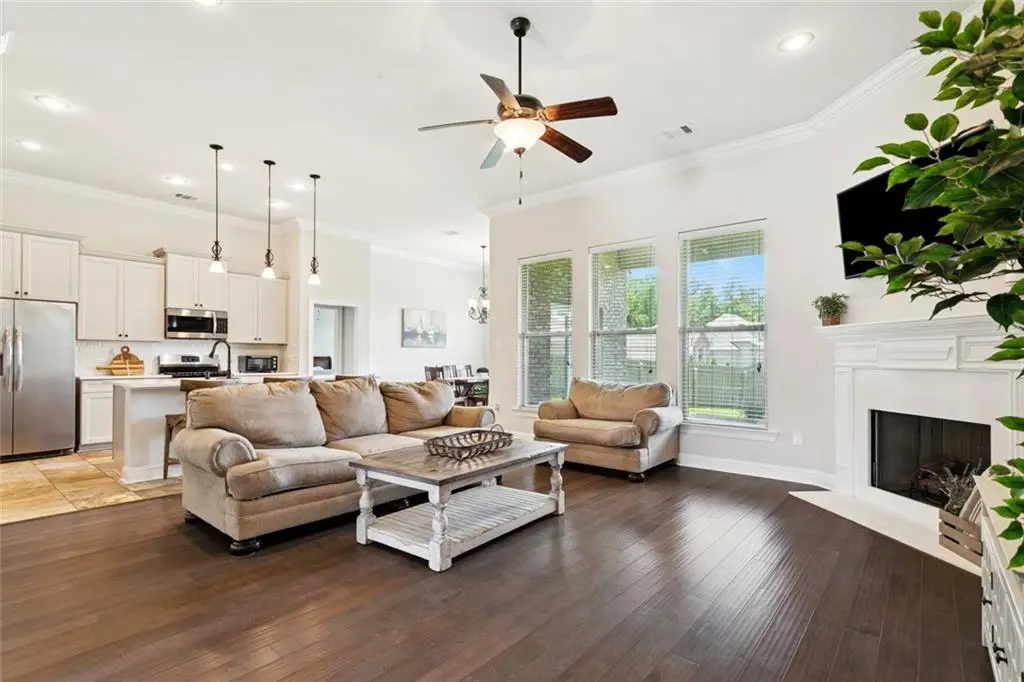 325 Cedar Creek Drive, Madisonville, LA 70447 - Image #1